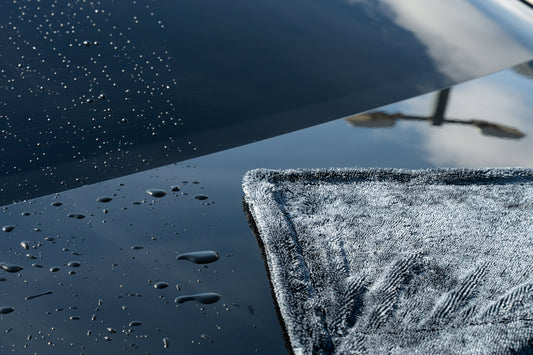 XXL mikrokiudrätikud muudavad auto kuivatamise kiiremaks ja kriimuvabaks